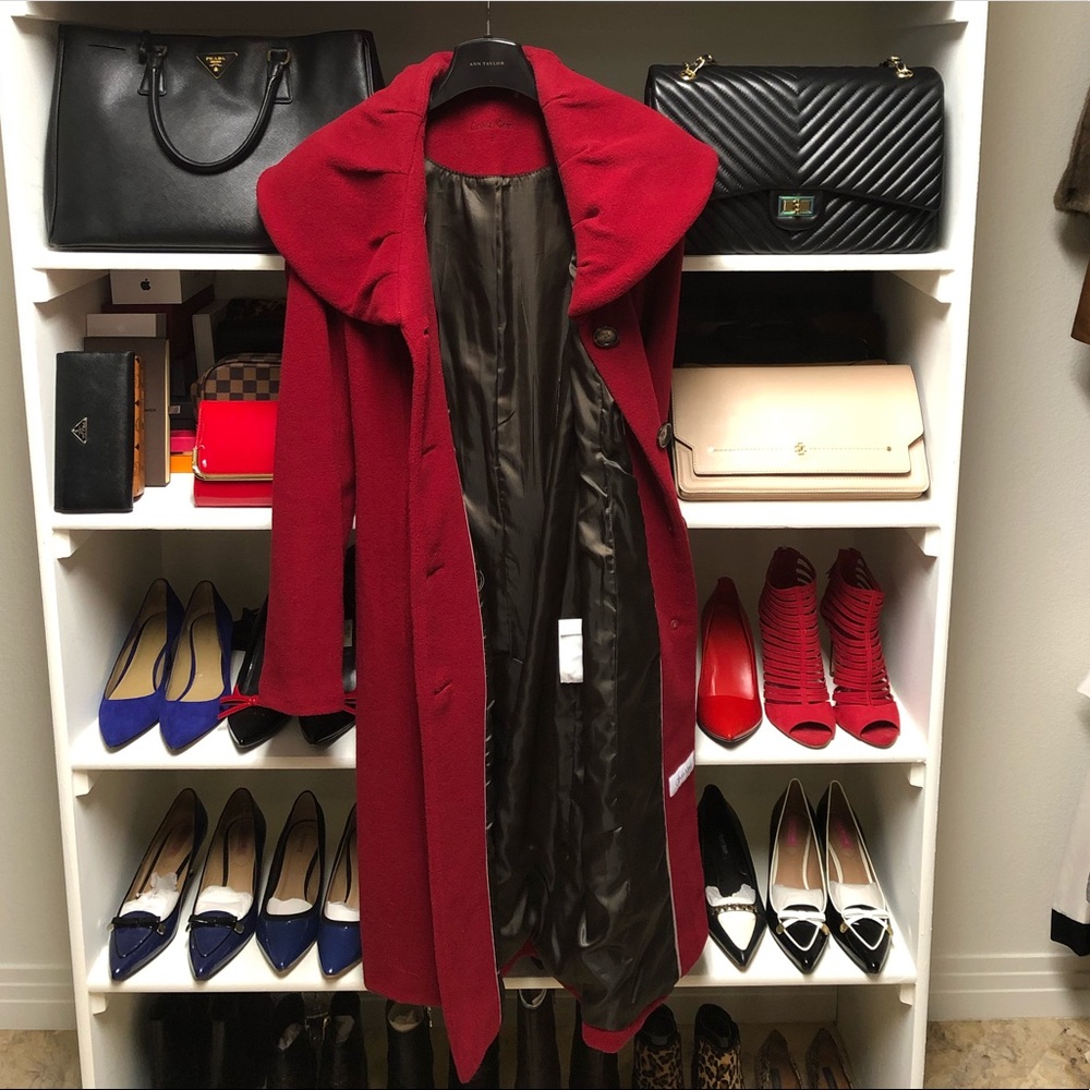TRADED.Calvin Klein Long Red Coat - Picture 4 of 5